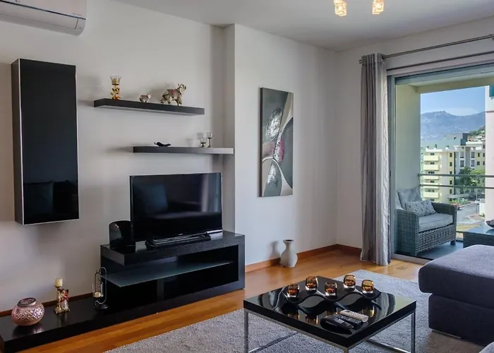 Guestready - Scenic Retreat With Seaview