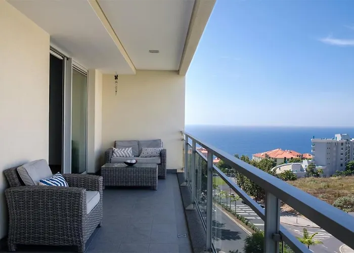 Guestready - Scenic Retreat With Seaview