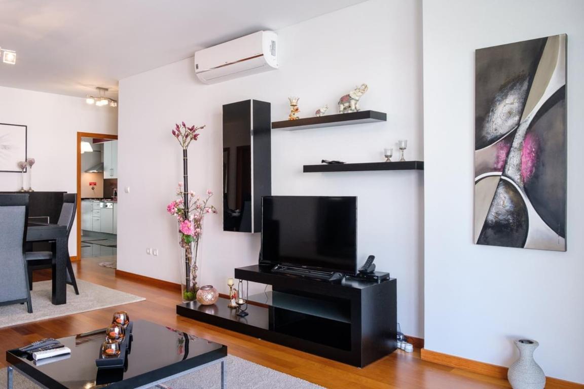 Guestready - Scenic Retreat With Seaview Apartment *